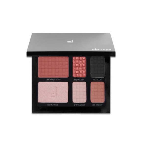 Twenty nine Palms body wash and exfoliating solution with doucce make up - Picture 2 of 7